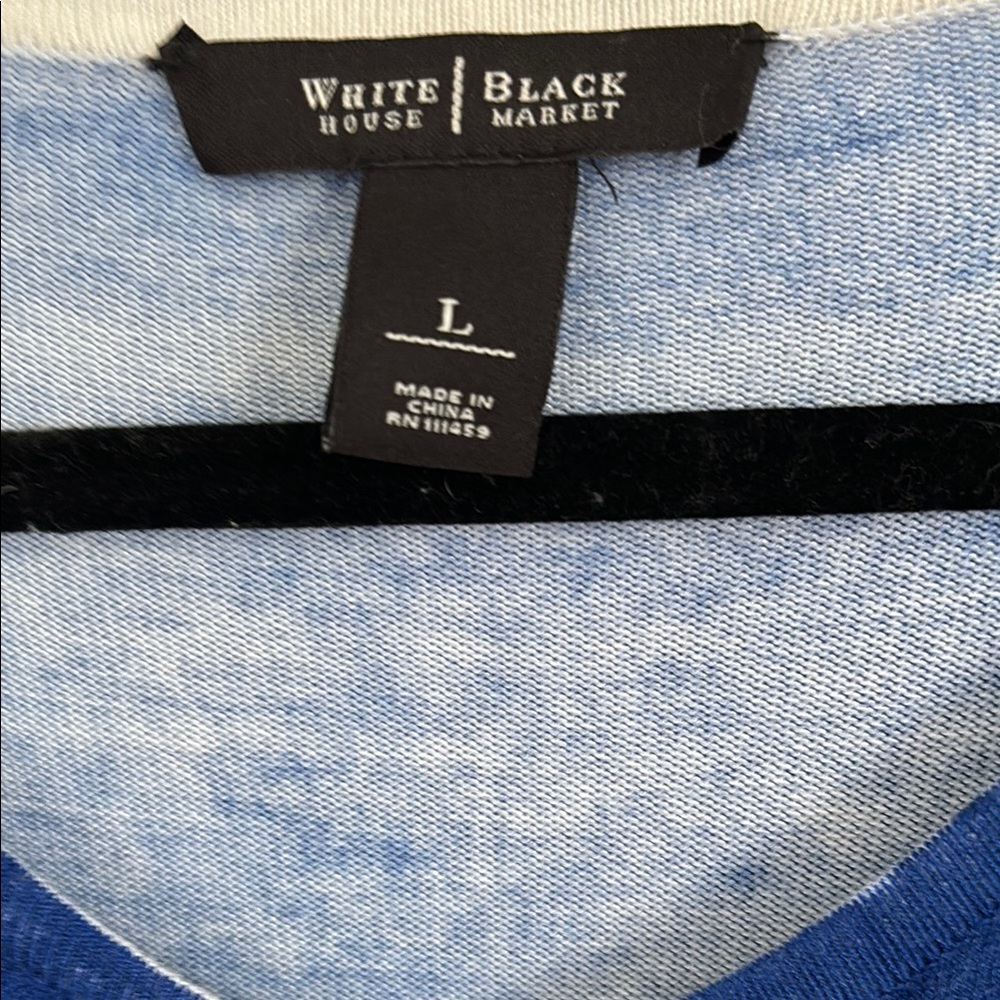 White House Black Market Blue and White Button Down Shirt - Picture 4 of 5